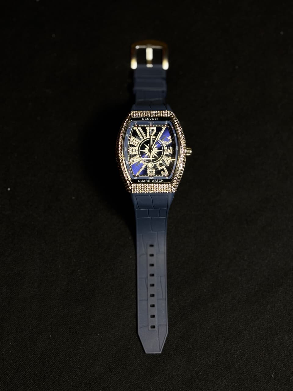 Luxury Diamond Blue Bezel Square Watch