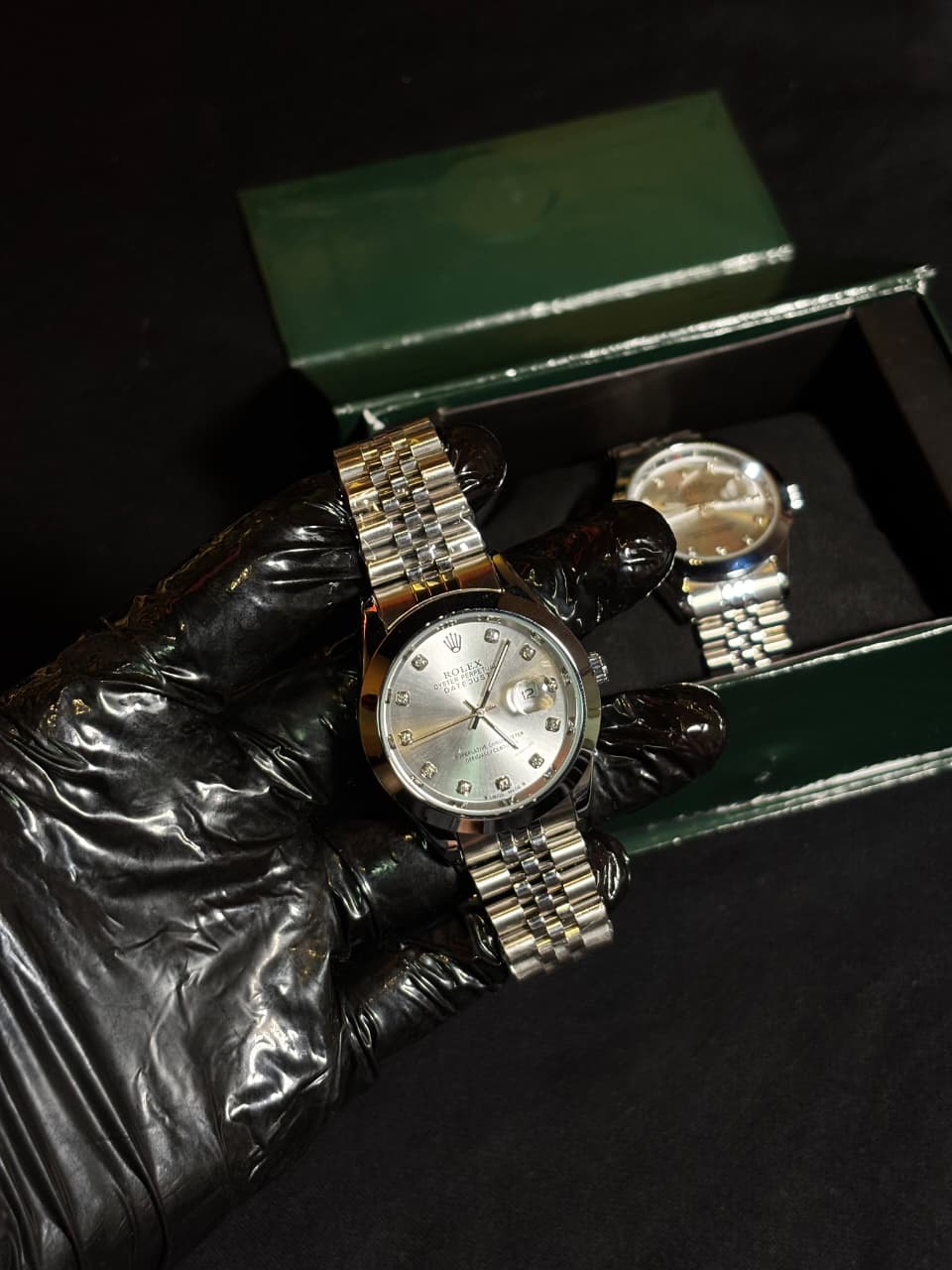 Rolex Datejust Stainless steel Men's Watch - Silver Dial