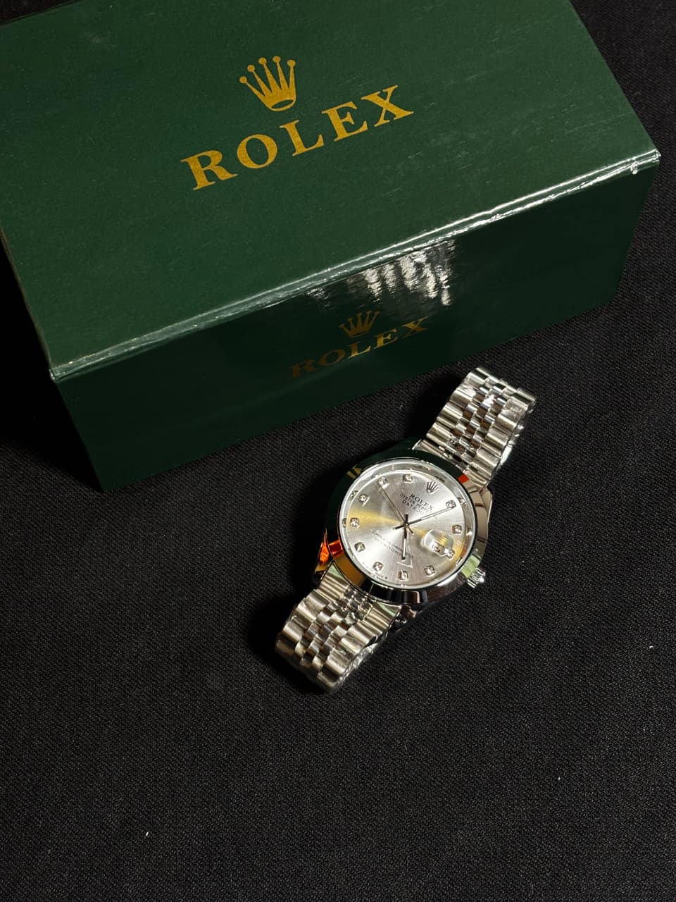 Rolex Datejust Stainless steel Men's Watch - Silver Dial